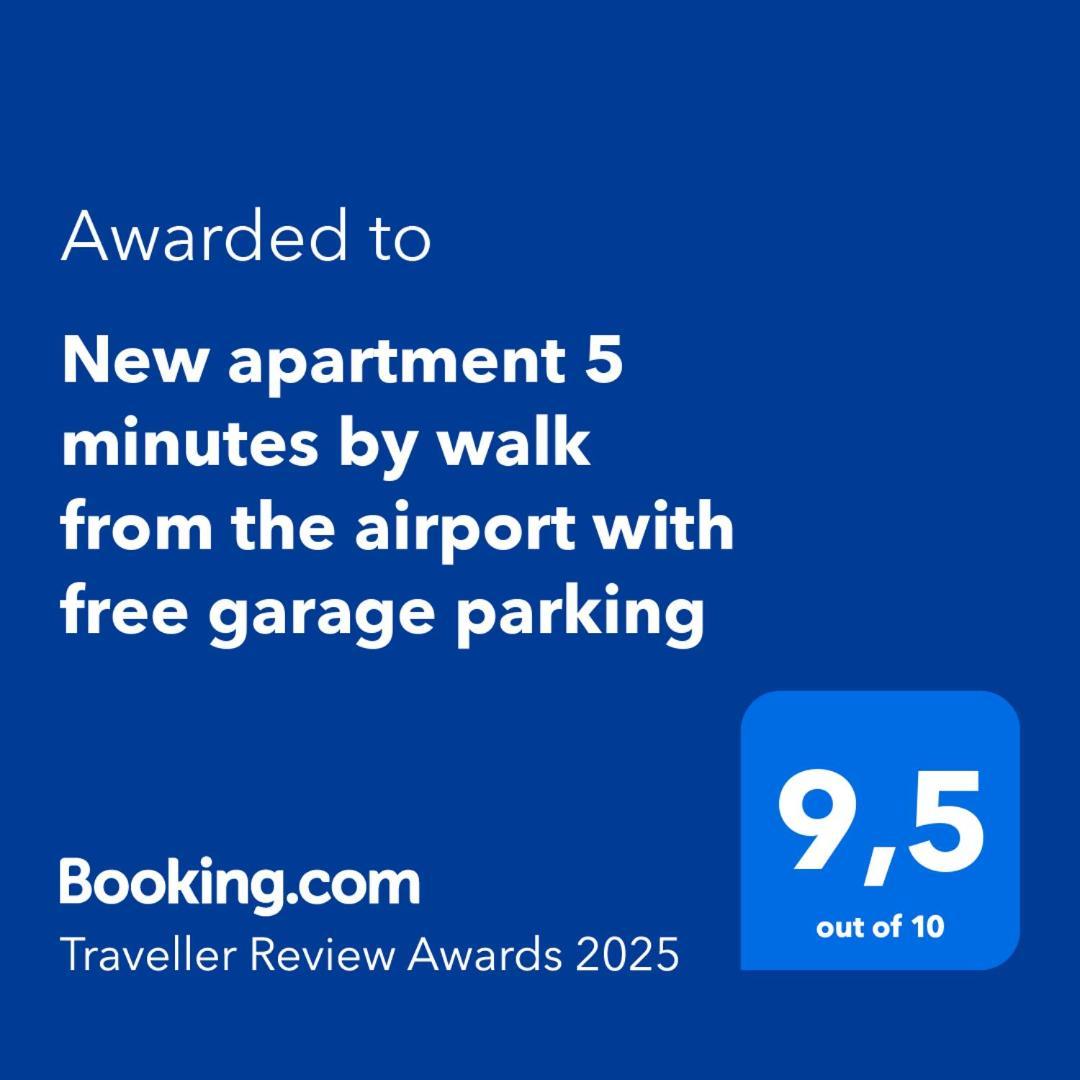 New Air-Conditioned Apartment 5 Minutes By Walk From The Airport With Free Garage Parking Bratislava Exteriör bild